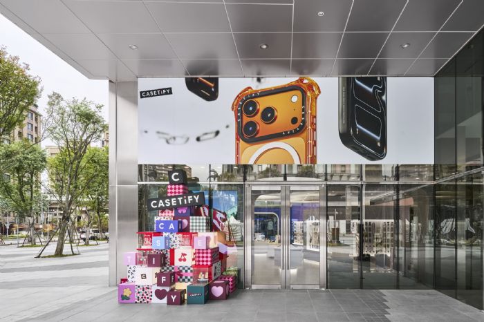 全台獨家！CASETiFY 台北大巨蛋 Garden City 門市聖誕開趴